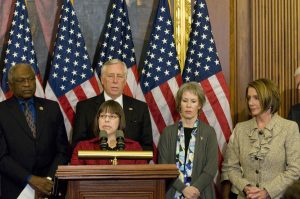 File:Kim Moldofsky On The Impact Of Health Insurance Reform (4444465626).jpg - a white van with a si